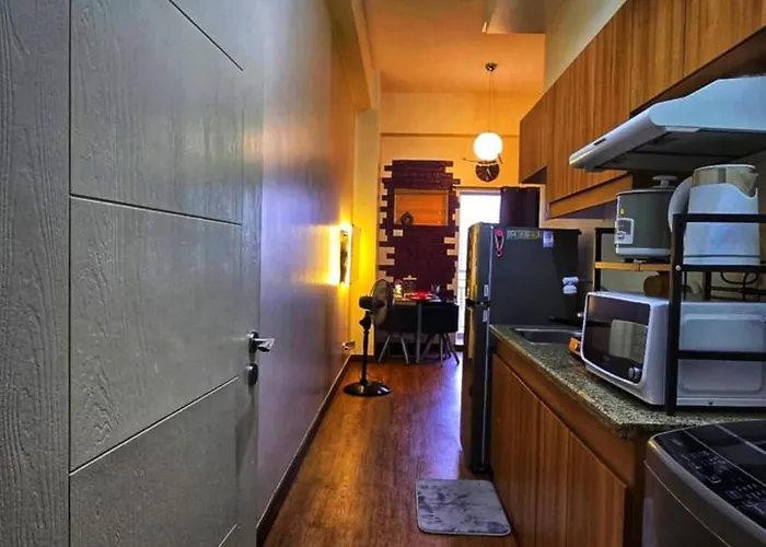 Prisma La Belle Nuit Apartamento Manila